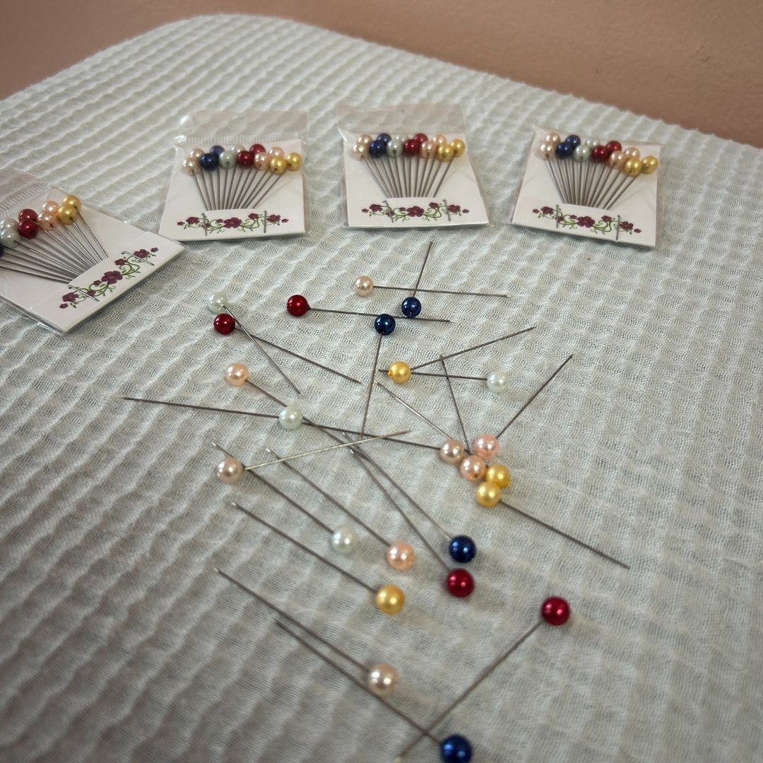 P-01 Classic colourful Ball Pins (3)